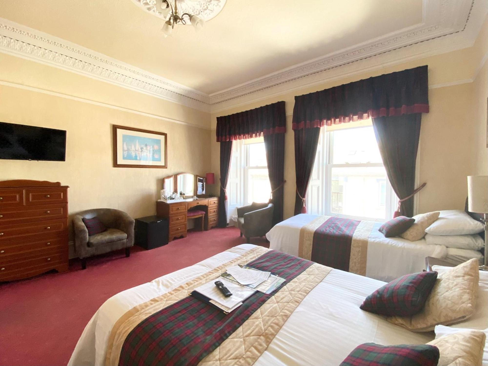 Daviot Guest House Ayr Bagian luar foto